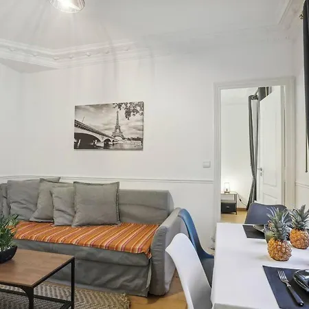 Modern Flat In Paris - Heart Of Xvieme Apartment Exterior photo
